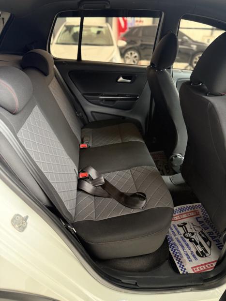 VOLKSWAGEN Fox 1.6 4P FLEX, Foto 16