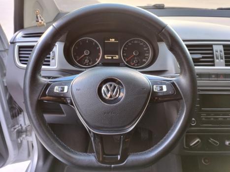 VOLKSWAGEN Fox 1.6 4P, Foto 5