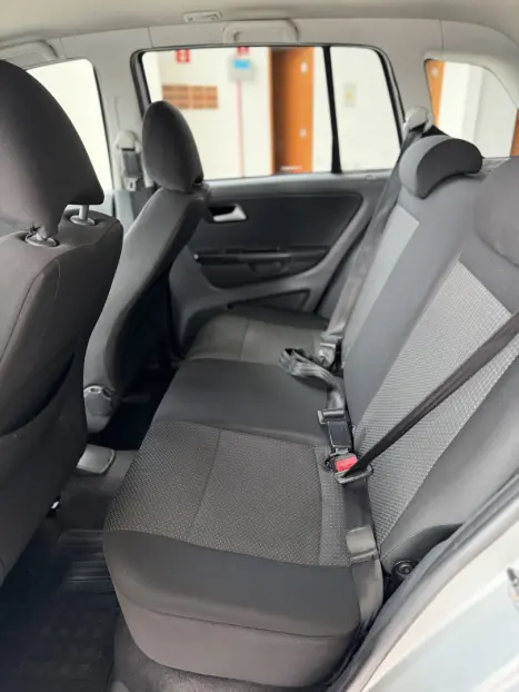 VOLKSWAGEN Fox 1.6 4P TRENDLINE FLEX, Foto 16