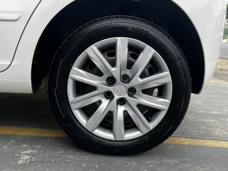 VOLKSWAGEN Fox 1.6 4P FLEX, Foto 10