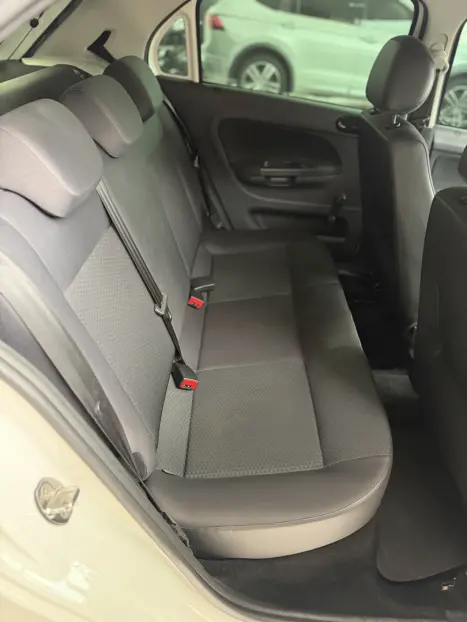 VOLKSWAGEN Gol 1.6 4P FLEX MSI, Foto 15