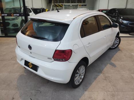 VOLKSWAGEN Gol 1.6 MI 4P, Foto 3