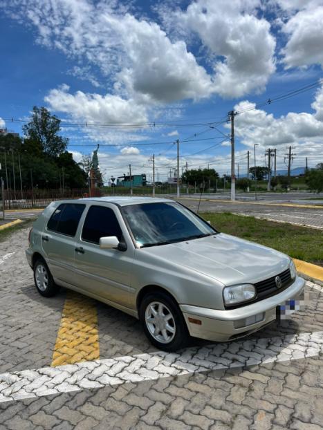 VOLKSWAGEN Golf 2.0 4P GLX, Foto 3