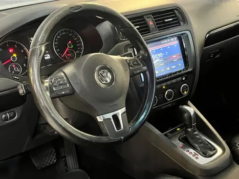 VOLKSWAGEN Jetta 2.0 4P FLEX CONFORTLINE TIPTRONIC AUTOMTICO, Foto 4
