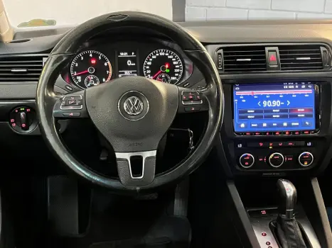 VOLKSWAGEN Jetta 2.0 4P FLEX CONFORTLINE TIPTRONIC AUTOMTICO, Foto 5