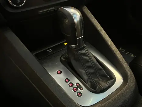 VOLKSWAGEN Jetta 2.0 4P FLEX CONFORTLINE TIPTRONIC AUTOMTICO, Foto 9