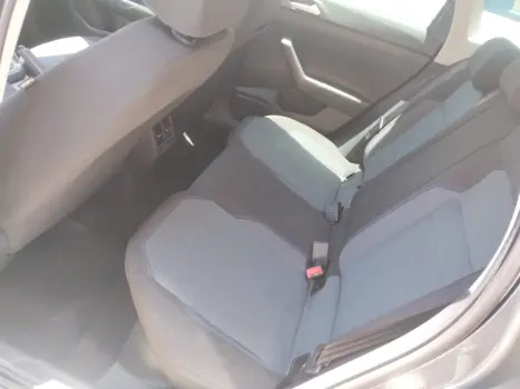 VOLKSWAGEN Nivus 1.0 4P FLEX 200 TSI COMFORTLINE TURBO AUTOMTICO, Foto 6