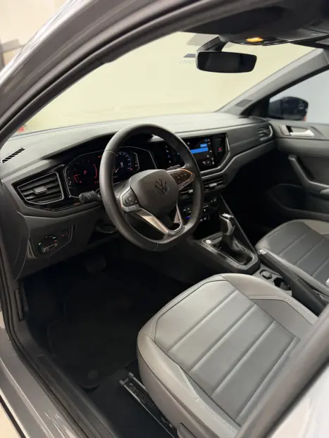 VOLKSWAGEN Nivus 1.0 4P FLEX 200 TSI HIGHLINE TURBO AUTOM�TICO, Foto 14