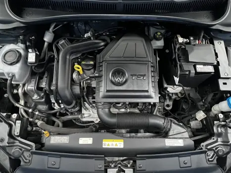 VOLKSWAGEN Nivus 1.0 4P FLEX 200 TSI HIGHLINE TURBO AUTOMÁTICO, Foto 10