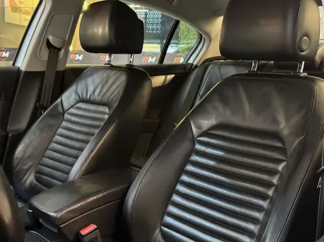 VOLKSWAGEN Passat 2.0 16V 4P R-LINE TSI AUTOMTICO, Foto 3