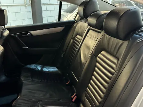 VOLKSWAGEN Passat 2.0 16V 4P R-LINE TSI AUTOMTICO, Foto 9