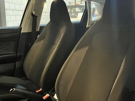 VOLKSWAGEN Polo Hatch 1.0 12V 4P MPI FLEX, Foto 4