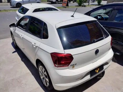 VOLKSWAGEN Polo Hatch 1.0 12V 4P 200 TSI  COMFORTLINE AUTOM�TICO, Foto 4
