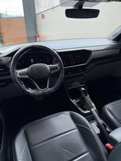 VOLKSWAGEN T-Cross 1.4 4P 250 TSI FLEX HIGHLINE AUTOM�TICO, Foto 15