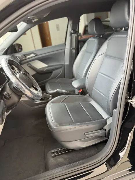 VOLKSWAGEN T-Cross 1.4 4P 250 TSI FLEX HIGHLINE AUTOM�TICO, Foto 18