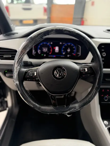 VOLKSWAGEN T-Cross 1.0 4P 200 TSI FLEX HIGHLINE AUTOM�TICO, Foto 16