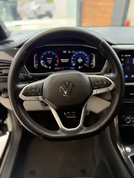 VOLKSWAGEN T-Cross 1.4 4P 250 TSI FLEX HIGHLINE AUTOM�TICO, Foto 15