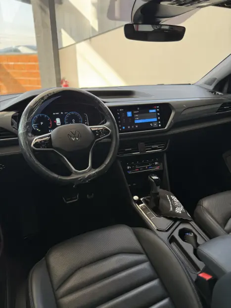 VOLKSWAGEN Taos 1.4 16V 4P FLEX 250 TSI HIGHLINE AUTOMÁTICO, Foto 11 VOLKSWAGEN Taos 1.4 16V 4P FLEX 250 TSI HIGHLINE AUTOMÁTICO, Foto 11