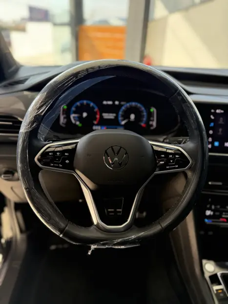 VOLKSWAGEN Taos 1.4 16V 4P FLEX 250 TSI HIGHLINE AUTOMÁTICO, Foto 13 VOLKSWAGEN Taos 1.4 16V 4P FLEX 250 TSI HIGHLINE AUTOMÁTICO, Foto 13