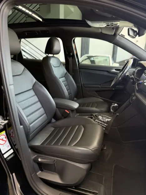 VOLKSWAGEN Taos 1.4 16V 4P FLEX 250 TSI HIGHLINE AUTOMÁTICO, Foto 16 VOLKSWAGEN Taos 1.4 16V 4P FLEX 250 TSI HIGHLINE AUTOMÁTICO, Foto 16