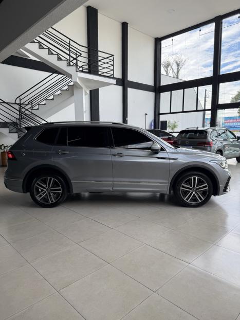 VOLKSWAGEN Tiguan 2.0 300 TSI ALLSPACE R-LINE TURBO AUTOM�TICO, Foto 8