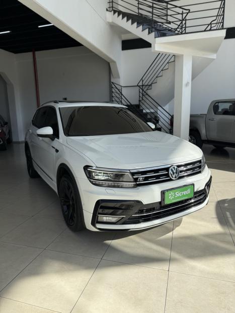 VOLKSWAGEN Tiguan 2.0 350 TSI TOTAL FLEX ALLSPACE R-LINE 4-MOTION TURBO AUTOM�TICO DSG, Foto 2