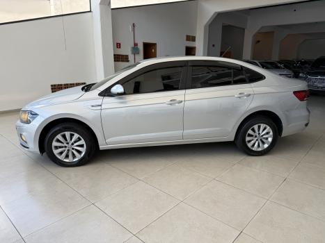 VOLKSWAGEN Virtus 1.0 4P 200 TSI FLEX COMFORTLINE AUTOM�TICO, Foto 10