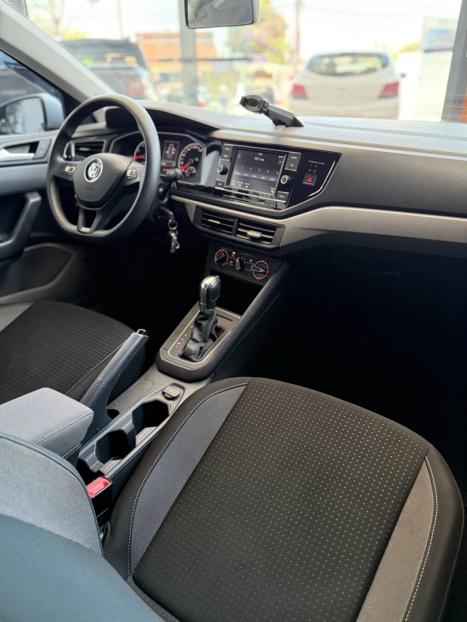 VOLKSWAGEN Virtus 1.0 4P 200 TSI FLEX COMFORTLINE AUTOM�TICO, Foto 15