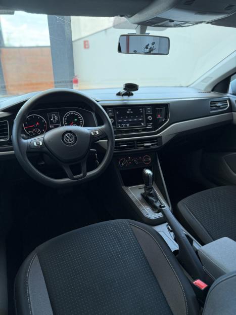 VOLKSWAGEN Virtus 1.0 4P 200 TSI FLEX COMFORTLINE AUTOM�TICO, Foto 17