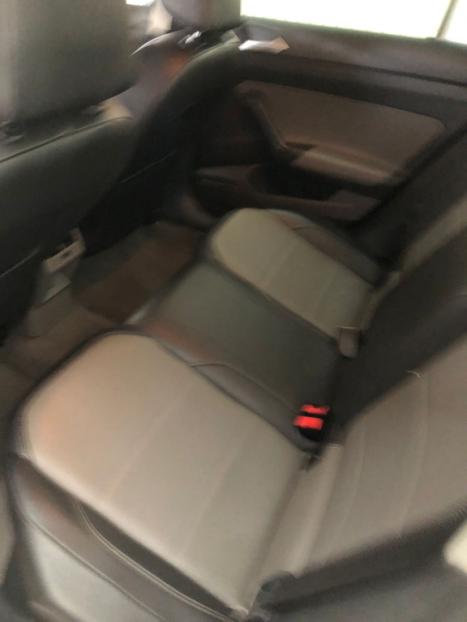 VOLKSWAGEN Virtus 1.0 4P 200 TSI FLEX HIGHLINE AUTOM�TICO, Foto 20