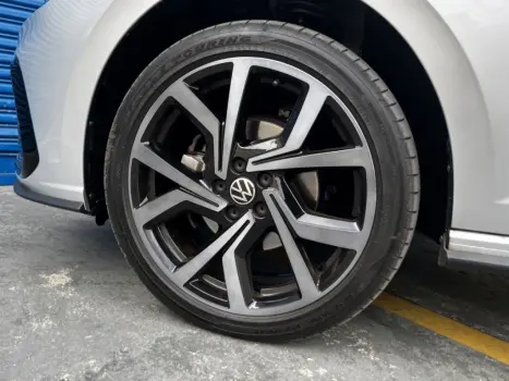 VOLKSWAGEN Virtus 1.4 4P 250 TSI EXCLUSIVE AUTOMÁTICO, Foto 10