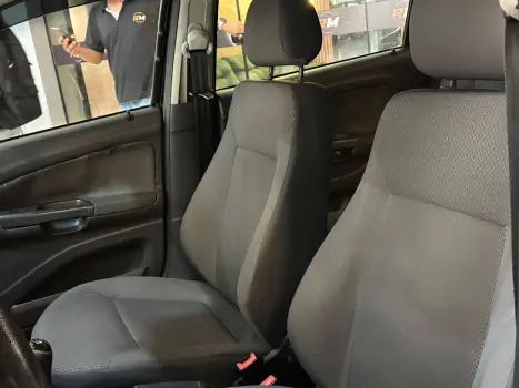 VOLKSWAGEN Voyage 1.6 4P TREND FLEX, Foto 3