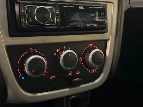 VOLKSWAGEN Voyage 1.6 4P TREND FLEX, Foto 5