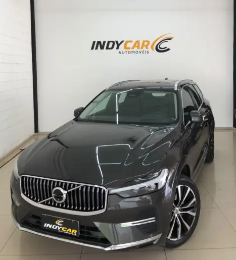 VOLVO XC60 2.0 16V 4P T8 RECHARGE H�BRIDO ULTIMATE DARK AWD TURBO GEARTRONIC AUTOM�TICO, Foto 2