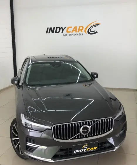VOLVO XC60 2.0 16V 4P T8 RECHARGE H�BRIDO ULTIMATE DARK AWD TURBO GEARTRONIC AUTOM�TICO, Foto 9