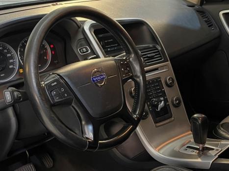 VOLVO XC60 2.0 4P COMFORT T5 TURBO AUTOMTICO, Foto 4