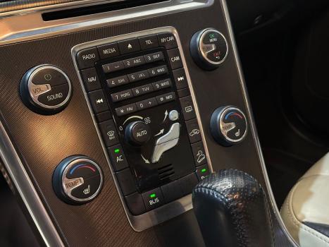 VOLVO XC60 3.0 4P RD AWD TURBO AUTOMTICO, Foto 10