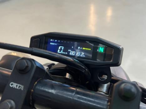 YAMAHA MT-03 660 , Foto 2