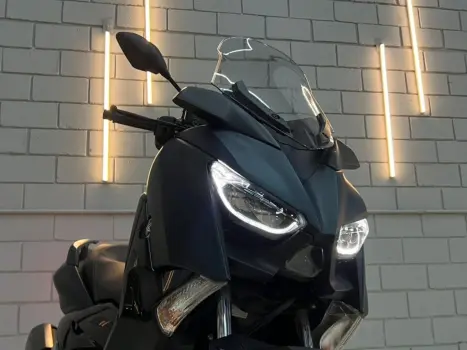 YAMAHA XMax 250 , Foto 2