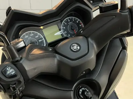 YAMAHA XMax 250 , Foto 4