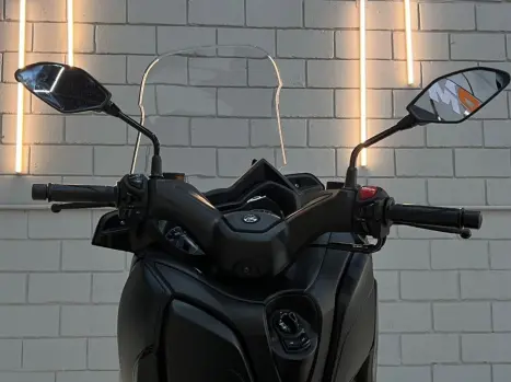 YAMAHA XMax 250 , Foto 6