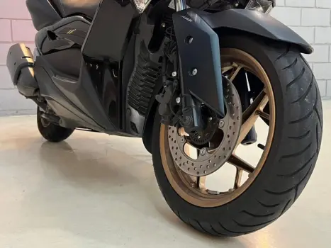 YAMAHA XMax 250 , Foto 8