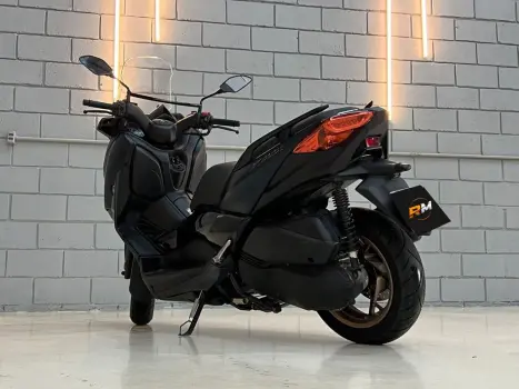 YAMAHA XMax 250 , Foto 9