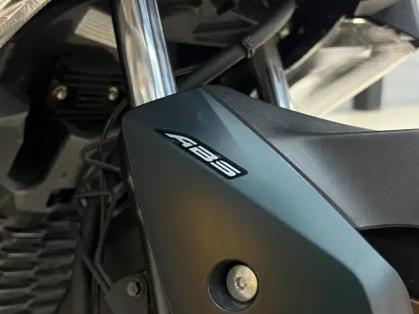 YAMAHA XMax 250 , Foto 10