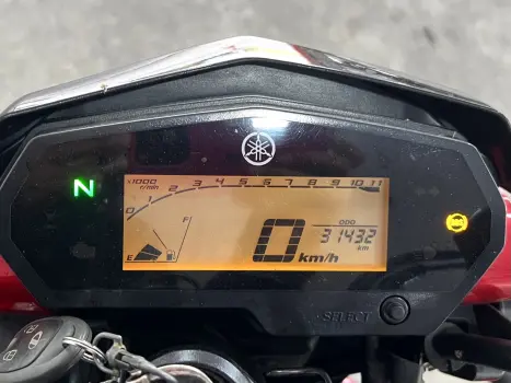 YAMAHA YS Fazer 250 , Foto 6