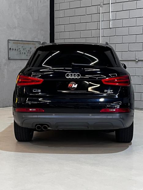 AUDI Q3 2.0 4P TFSI AMBIENTE QUATTRO S-TRONIC AUTOMTICO, Foto 3