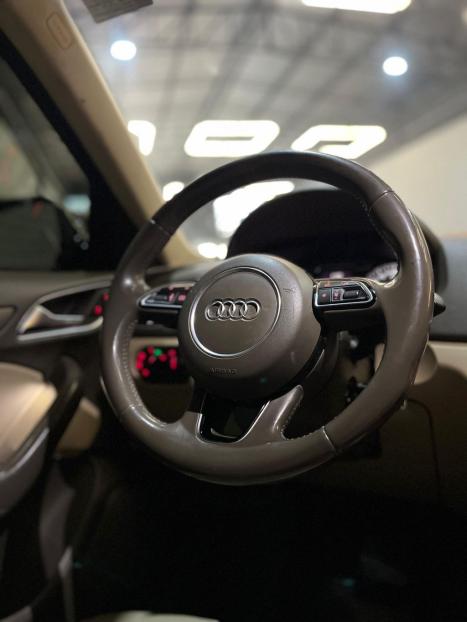 AUDI Q3 2.0 4P TFSI AMBIENTE QUATTRO S-TRONIC AUTOMTICO, Foto 6