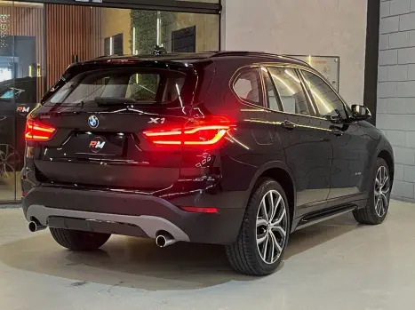 BMW X1 2.0 16V 4P XDRIVE 25I SPORT ACTIVEFLEX AUTOMTICO, Foto 17