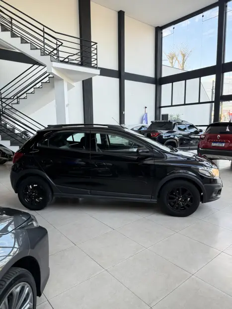 CHEVROLET Onix Hatch 1.4 4P FLEX ACTIV AUTOMTICO, Foto 8