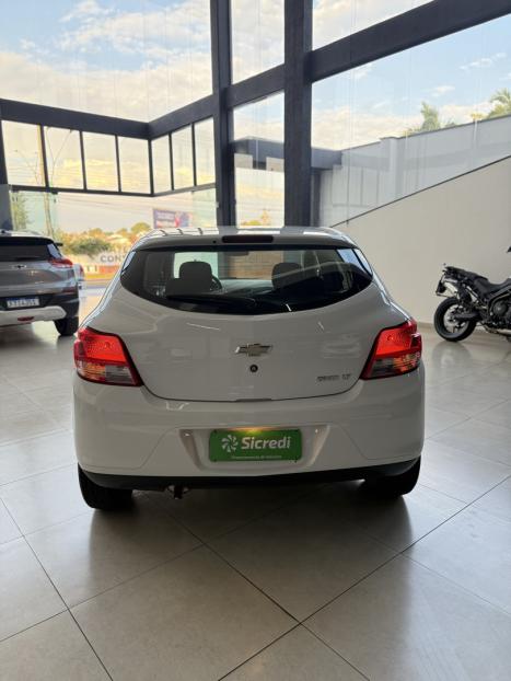 CHEVROLET Onix Hatch 1.0 4P FLEX LT, Foto 6